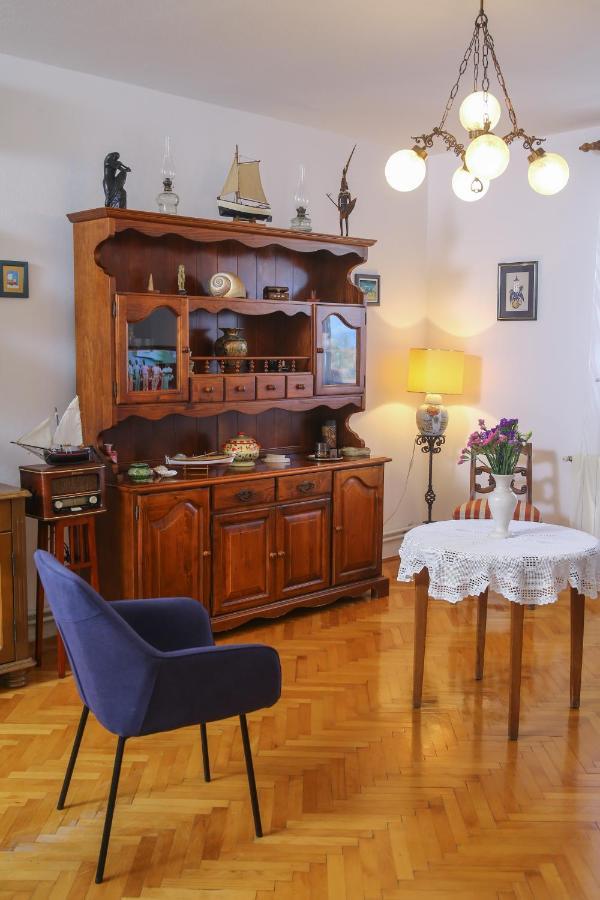 Artistic Summer House Marinovic With Garden&Bbq ซูเปตาร์ ภายนอก รูปภาพ