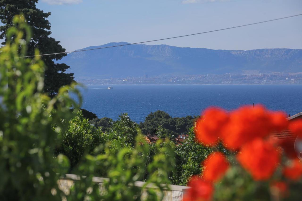 Artistic Summer House Marinovic With Garden&Bbq ซูเปตาร์ ภายนอก รูปภาพ